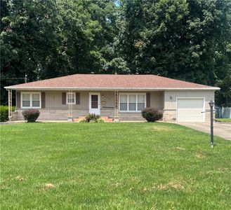 808 E Gordon Ave, Effingham, IL, 62401