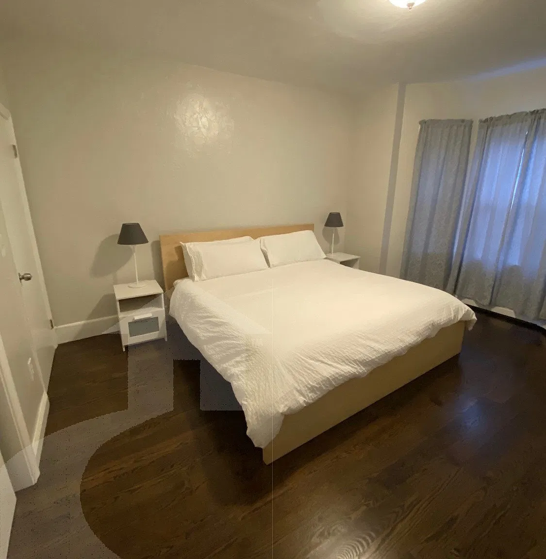 2 bed, 900 sqft, $2,800 — Photo 4