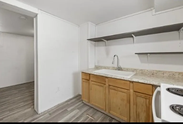 904 Willsie Ave #1 — Photo 2