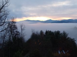 772 Bear Den Rd, Townsend, TN 37882