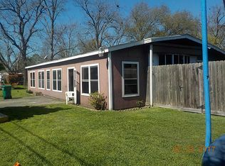 2738 Pansy St, Pasadena, TX 77503