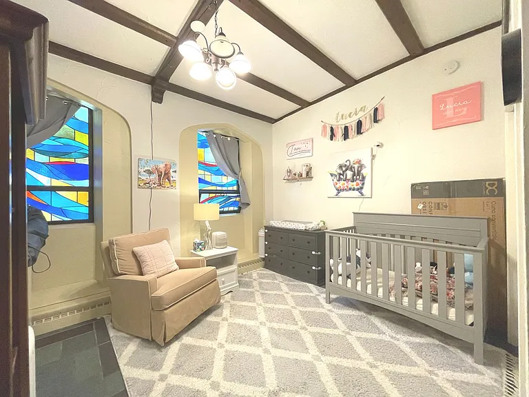 Cass Street Apartments — Photo 45