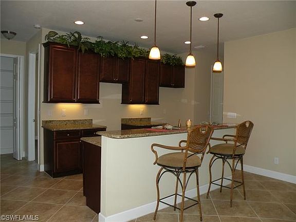 5th image of 4303 Gulfstream Pkwy