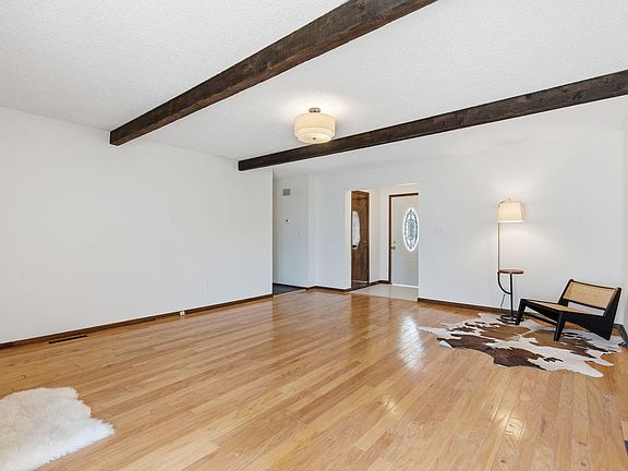 5th image of 3656 S Westwood Avenue