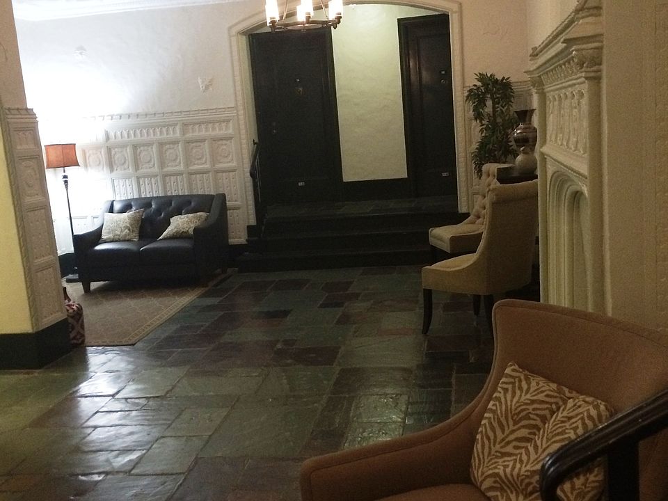 1st image of 1 Franklin Ave APT 1DD