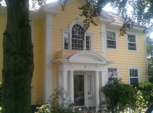 10 Belmont Pl, Yonkers, NY 10701