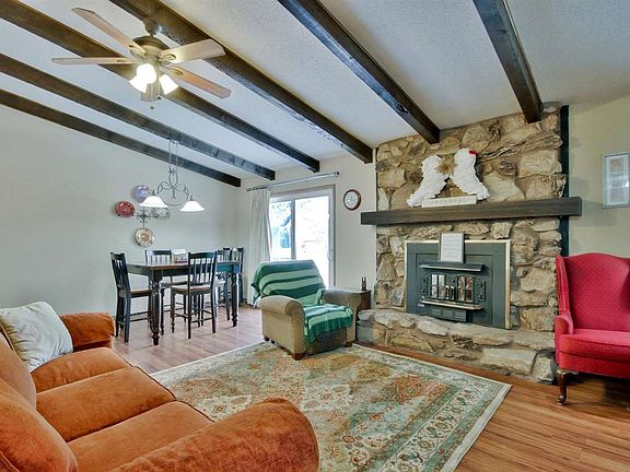 4th image of 2523 N Banbury Cir