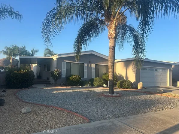 2981 Blue Spruce Dr, Hemet, CA 92545