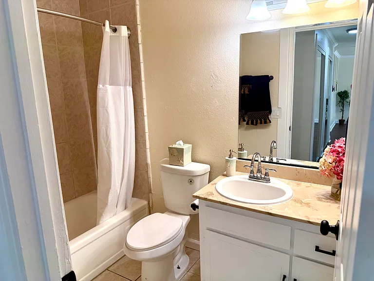 8815 Kelley Dr — Photo 9