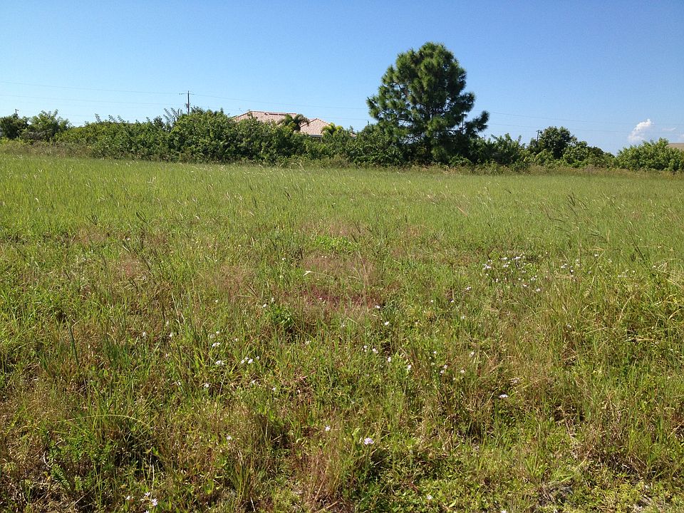 2nd image of 1400 NW 9th Ave