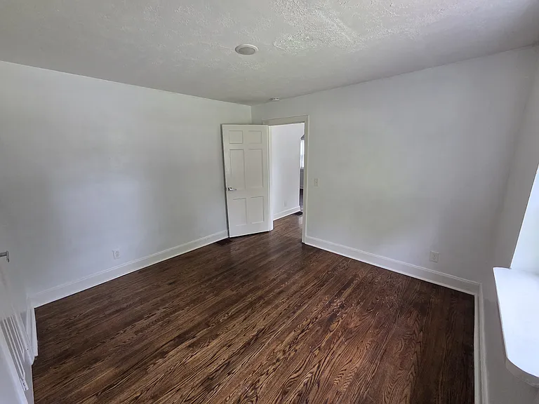 1410 Roberts Ave #A — Photo 10