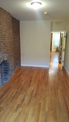 Rented by Rapid Realty Cobble Hill | media 15