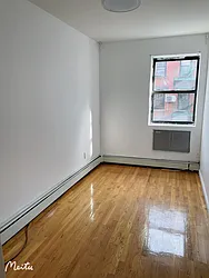 Rented by Century 21 New Golden Age Realty