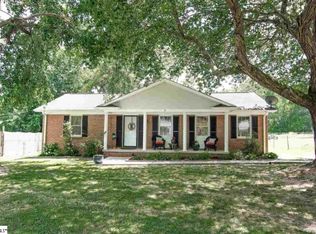 236 Brookmere Rd, Simpsonville, SC 29681