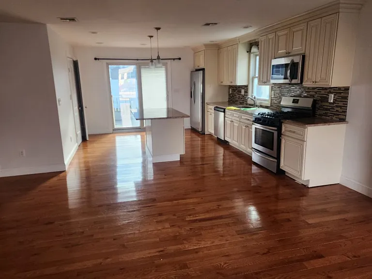 0 Birch St — Photo 1