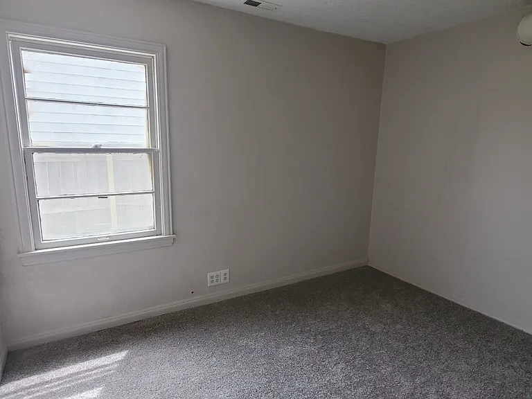 2237 N Minneapolis St — Photo 4