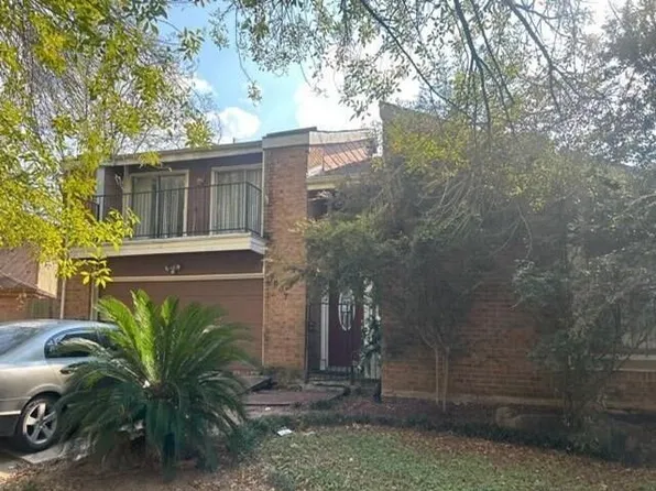 7607 Secretariat Ln, Houston, TX 77071