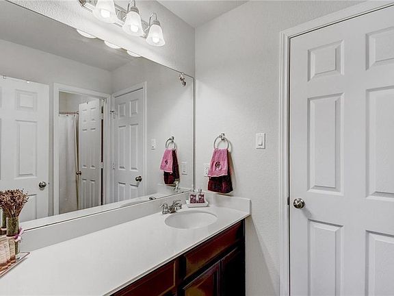 4th image of 3708 Kennedy Grace Ln