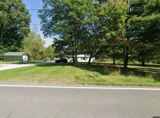 14745 Ravenna Rd #A, Burton, OH 44021