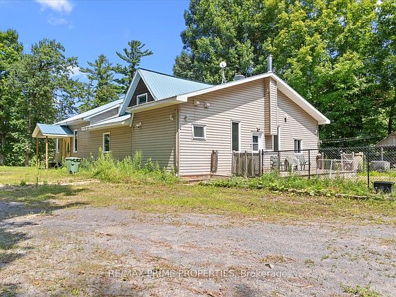 4th image of 517 Wilson Rd