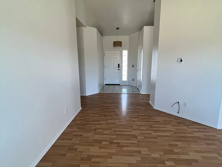 74 W Davenport Dr — Photo 14