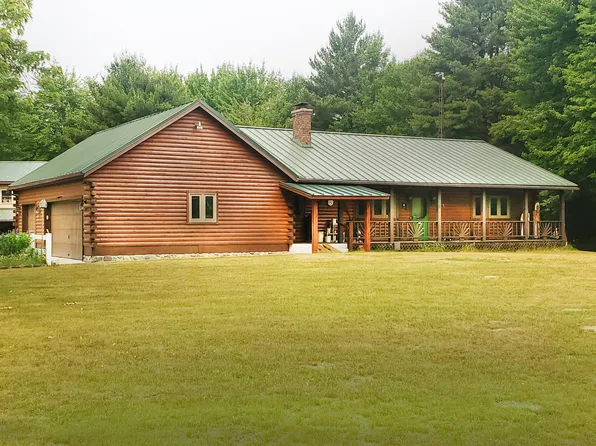 19123 120th Ave, Nunica, MI 49448