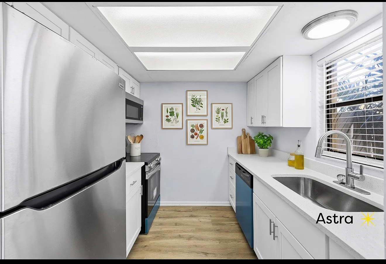 2 bed, 1.5 bath, 1010 sqft, $1,995 — Photo 3