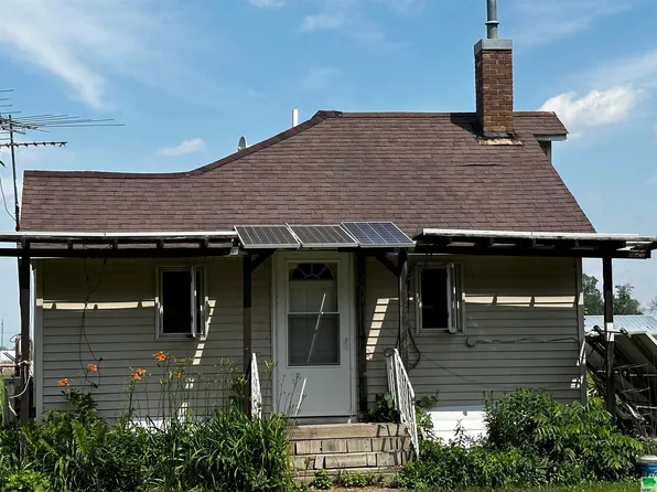 211 S Neptune St, Marathon, IA 50565