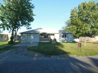 2408 Meadowbrook Ave, Merced, CA 95348