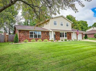 911 Indian Springs Rd, O'Fallon, IL 62269