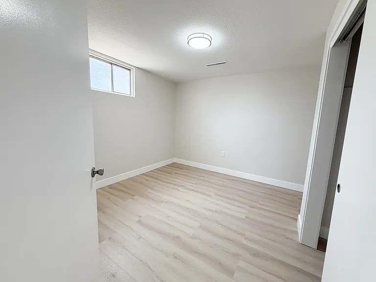1501 Stuart St — Photo 12