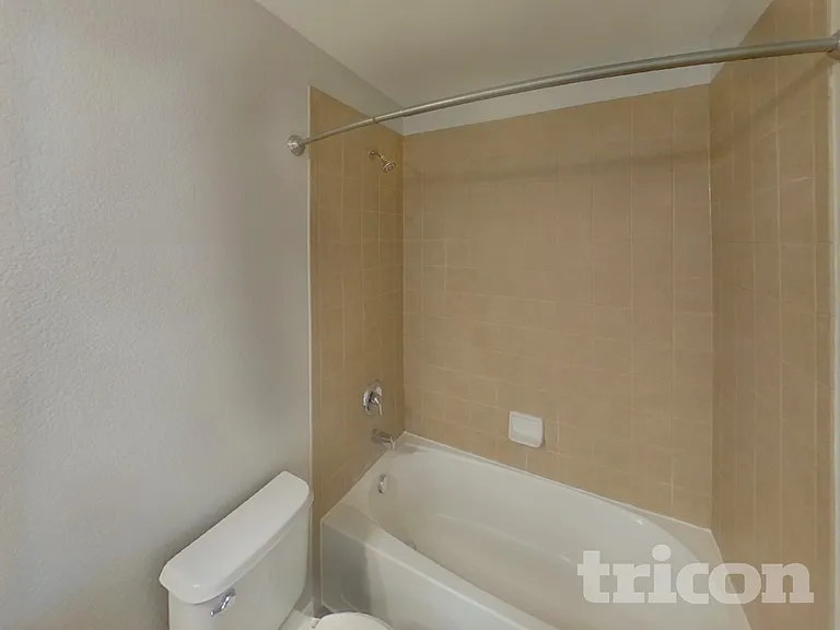 7335 Dobbs Dr — Photo 11