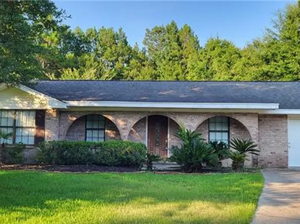 306 Timber Ridge Dr, Slidell, LA 70460