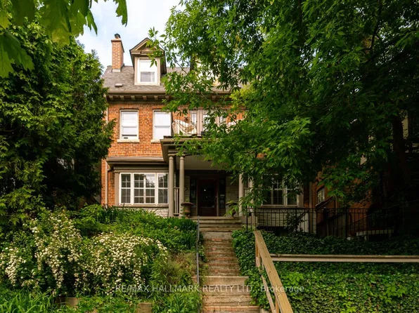 483 Parkside Dr, Toronto, ON M6R 2Z9