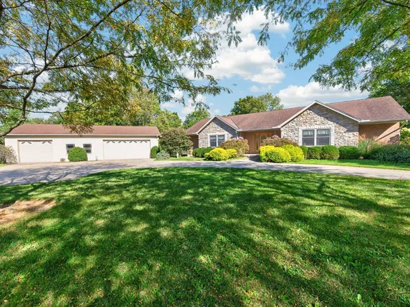 4928 Long Farm Ln, Trenton, OH 45067