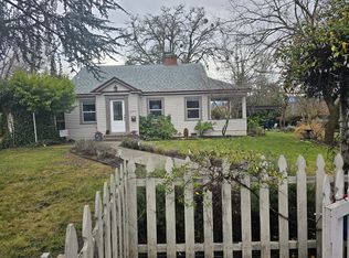 2316 E Main St, Medford, OR