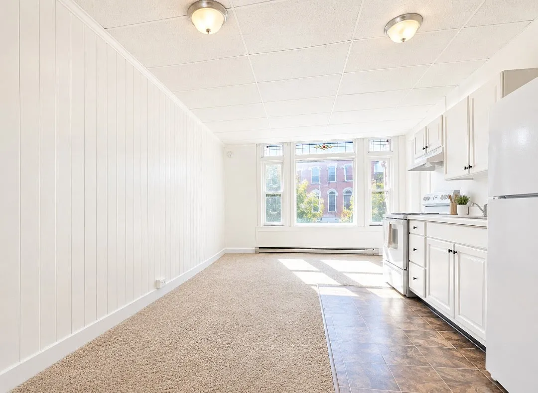 1 bed, 566 sqft, $1,995 — Photo 2