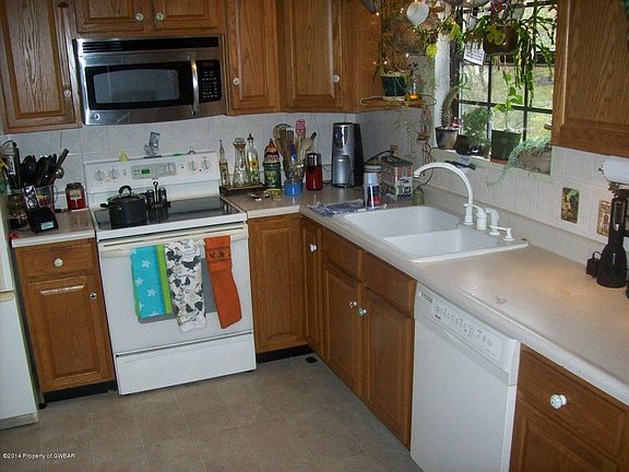 3rd image of 1266 Wood View Rd
