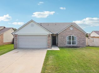 521 S Seminole St, Skiatook, OK 74070