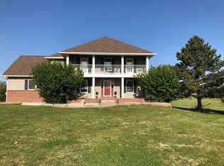 256 S Morris Dr, Salina, KS 67401