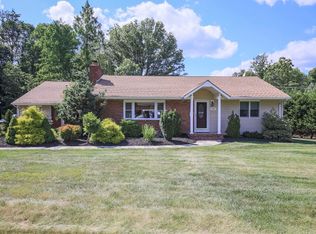 1482 Barton Dr, Mountainside, NJ 07092