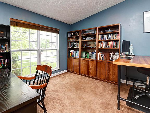 5th image of 6888 Shady Rock Ln