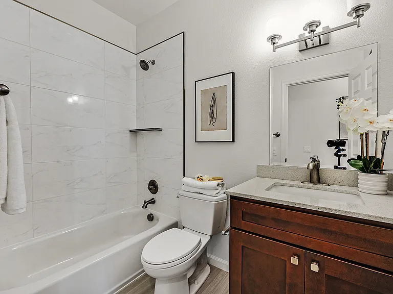 3816 Pioneer Ter — Photo 11