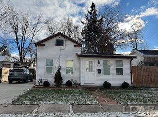 213 Jordan St, Adrian, MI 49221