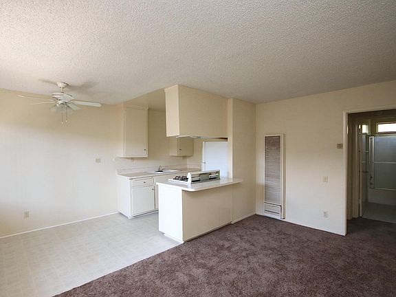 2nd image of 530 N Wilson Ave APT 7