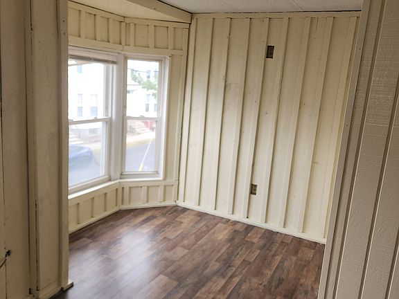 4th image of 1551 4th Ave #2
