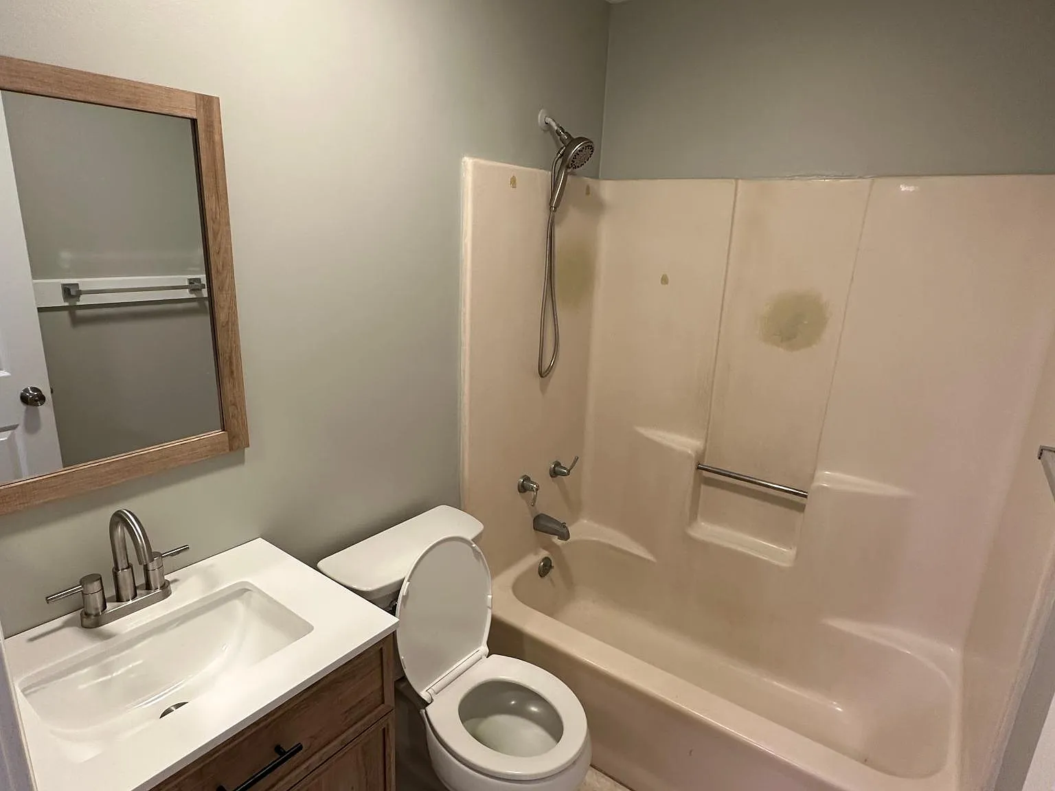 2 bed, 780 sqft, $1,075 — Photo 4
