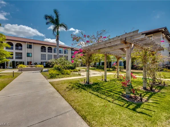 6102 Whiskey Creek Dr APT 303, Fort Myers, FL 33919