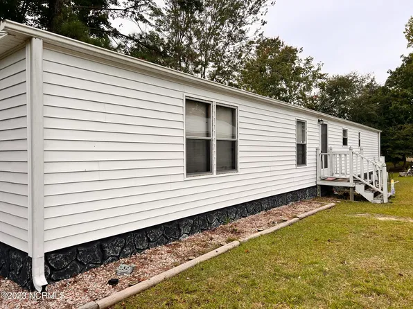 118 Shadow Ridge Road, Hampstead, NC 28443