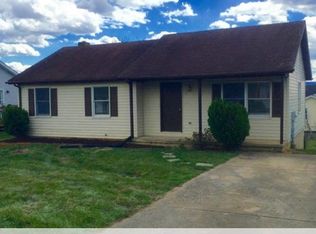 228 Fulton Ave, Charles Town, WV 25414